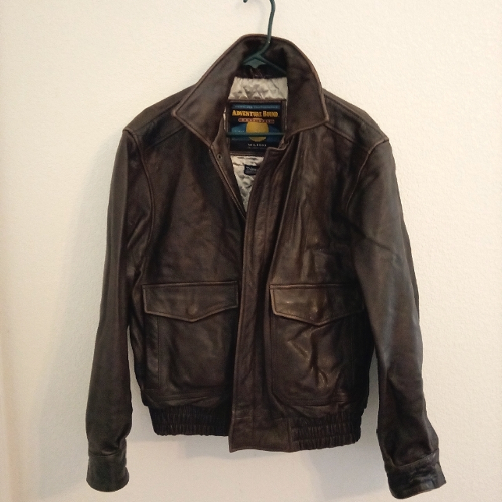 Almost new, men's Genuine leather jacket